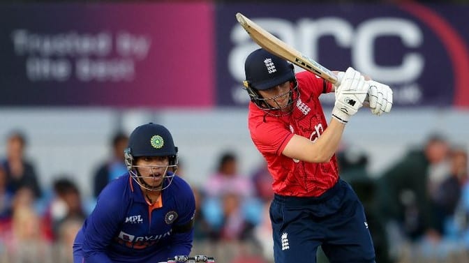 ENG-W vs IND-W 2022 | Sarah Glenn, Alice Capsey star in deciding win for England